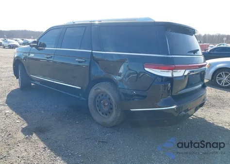 2022 Lincoln Navigator Standard L z USA, uszkodzony, nr VIN 5LMJJ3NT6NEL02417